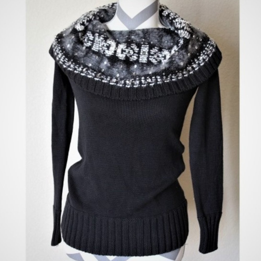 White House Black Market sweater(605)